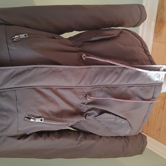 Vero Moda VM Breeze Agnes Parka in Olive Green Size XS - Picture 7 of 15